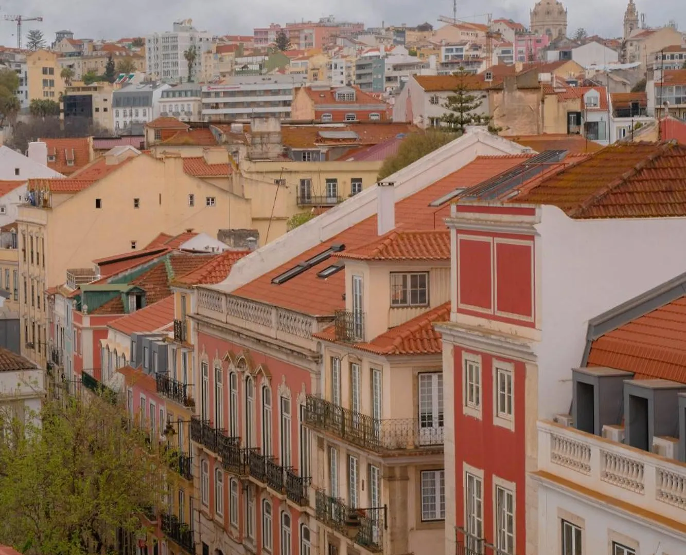 Rooms On Calcada Do Combro, Best Location Lisbon